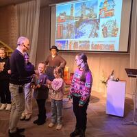 IMG-25fdc8ca4698eb38f7490b6c6ce25d3f-V.jpg