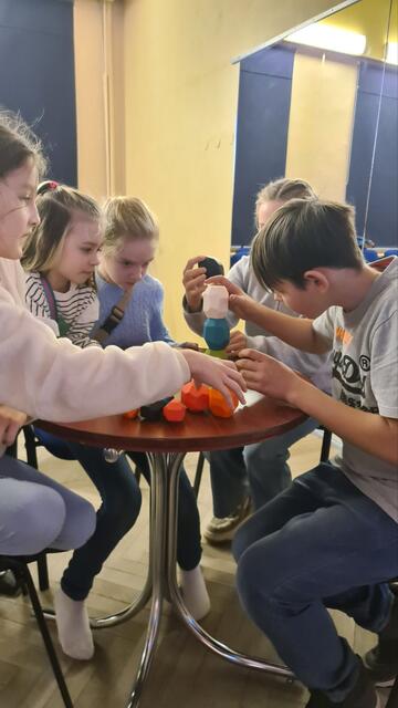IMG-0e43653c39f4713a54a264359796091a-V_001.jpg